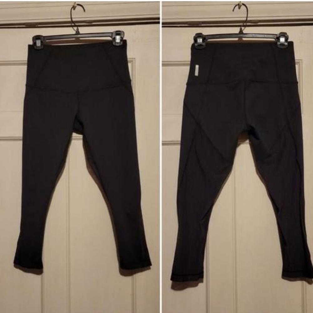 Zella crop capri leggings with mesh back!